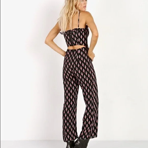 Flynn Skye Parker Jumper in Dark Tulips - Picture 3 of 7